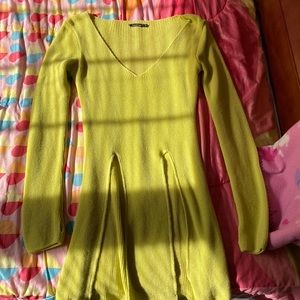 Boohoo long, split bottom lime sweater 💚